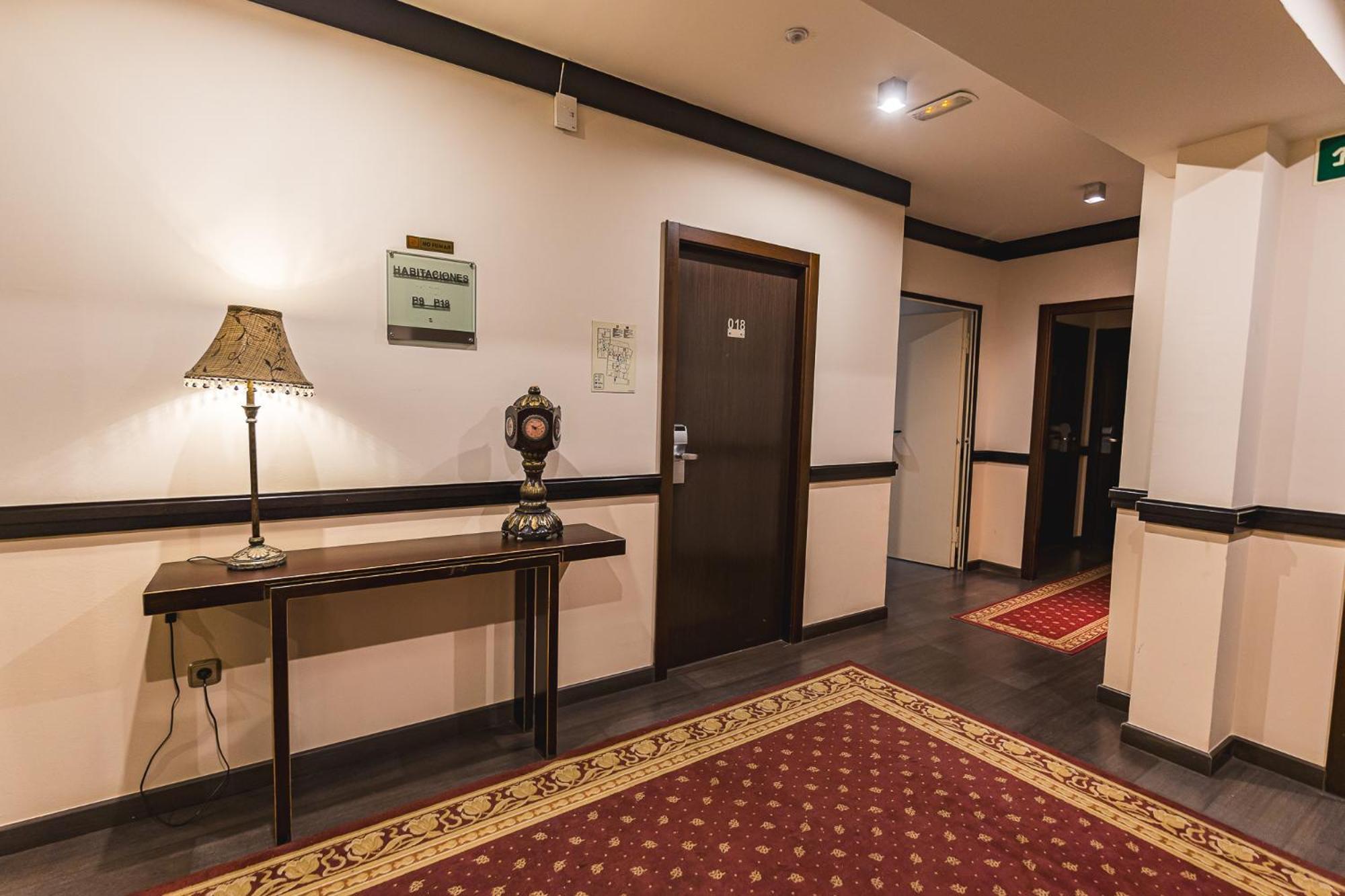 Hotel Machaco Alburquerque Eksteriør billede